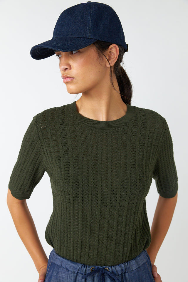 Scallop top