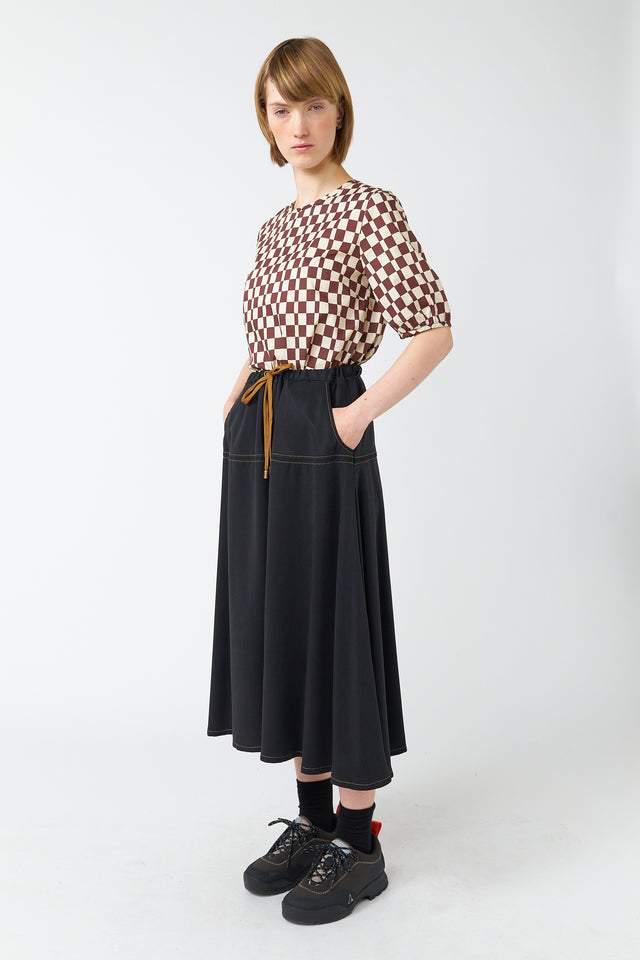 Traveller drawstring skirt