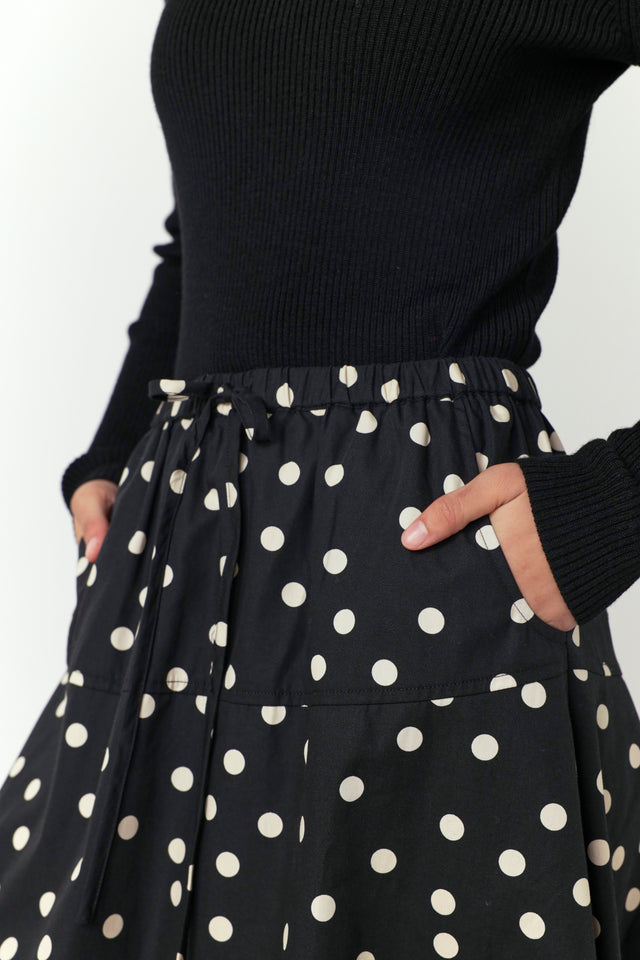 Infinity skirt