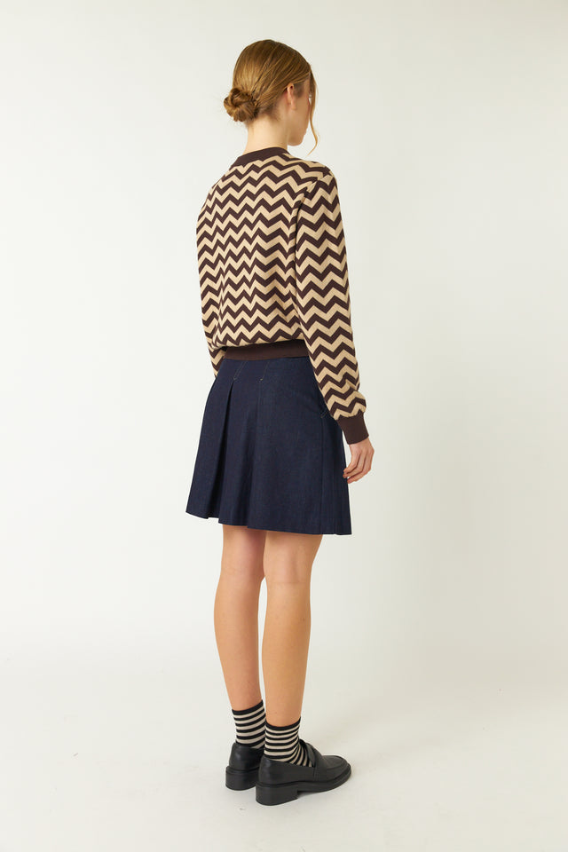 Twin peaks jumper