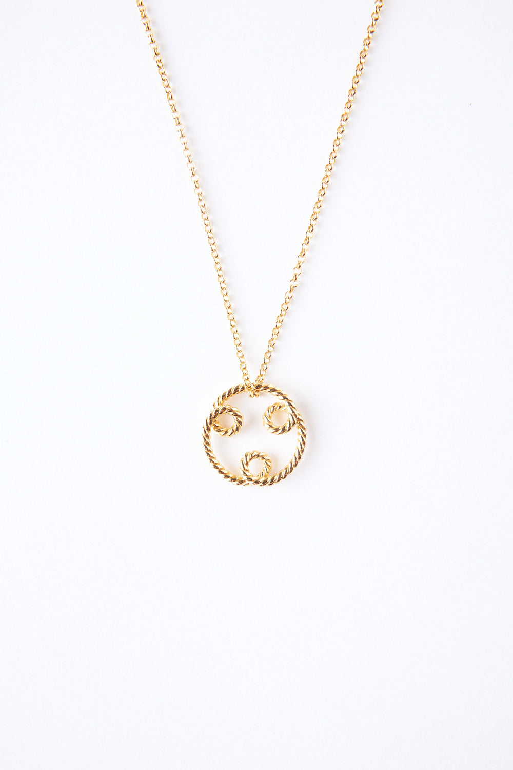 Huddle necklace