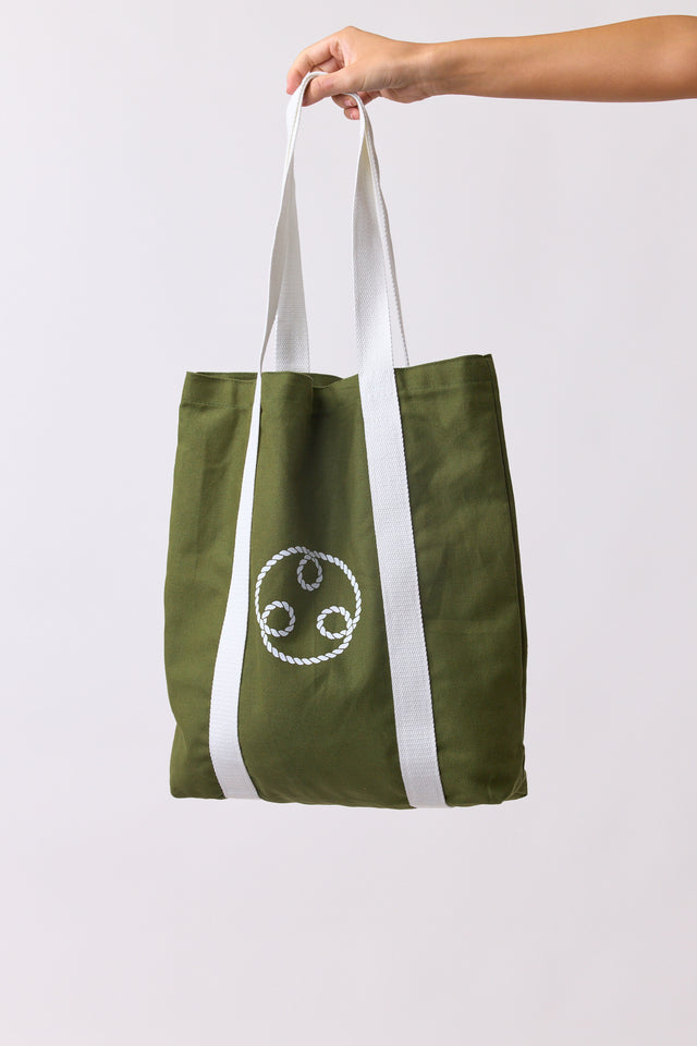 Huddle tote
