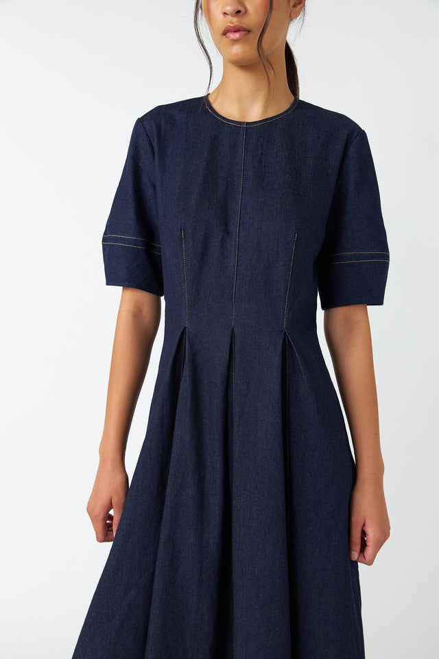 Denim godet dress | Dresses | Sylvester New Zealand Worldwide Denim godet dress | Dresses | Sylvester New Zealand Worldwide