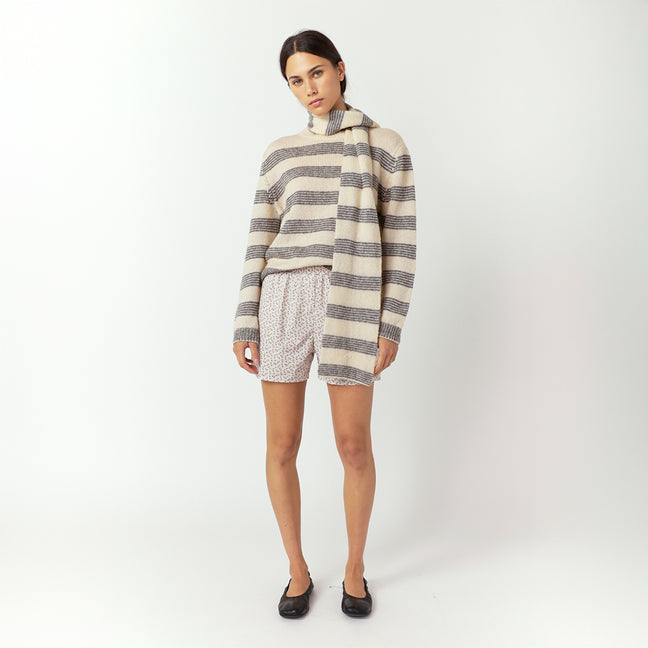 KNITWEAR