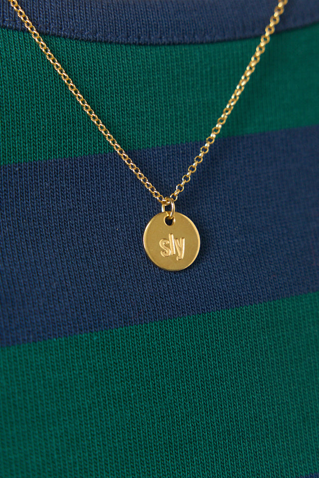 Sly pendant necklace