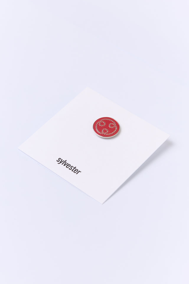 Huddle pin