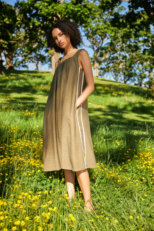 Traveller trapeze dress