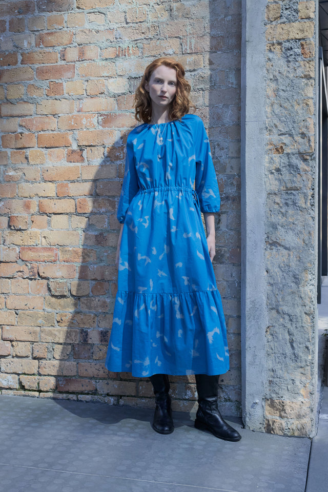 Falling dress
