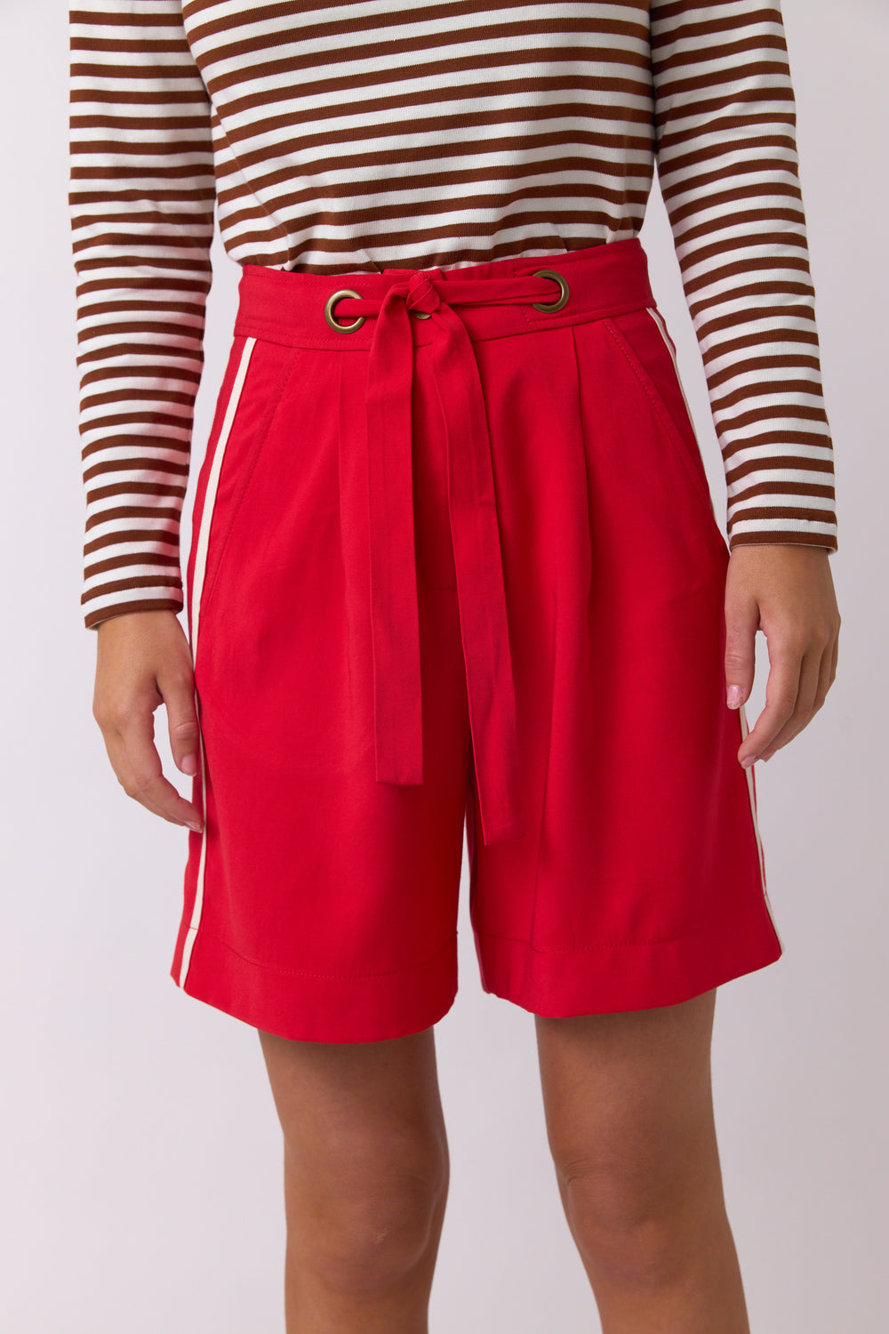 Académie short
