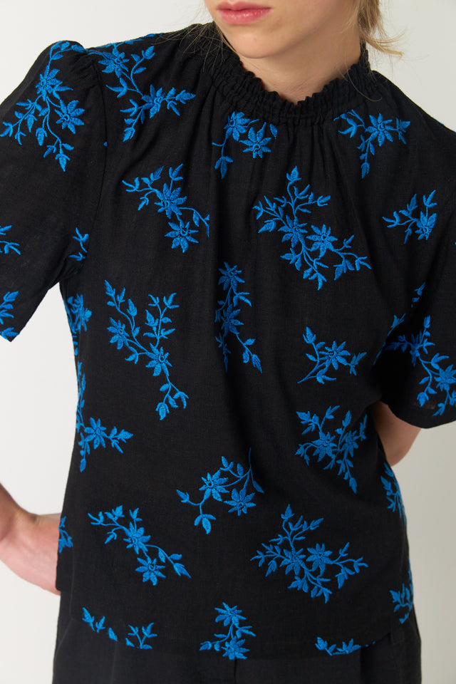 Blooms blouse