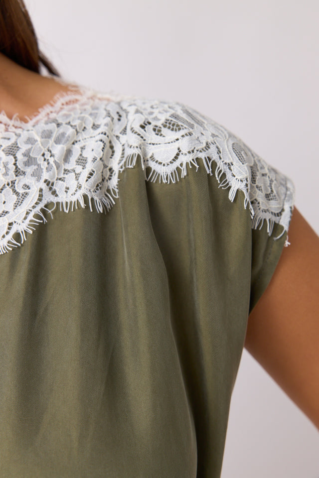 Chantilly shift dress