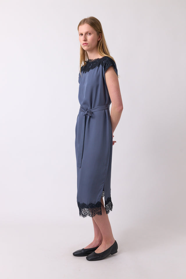 Chantilly shift dress
