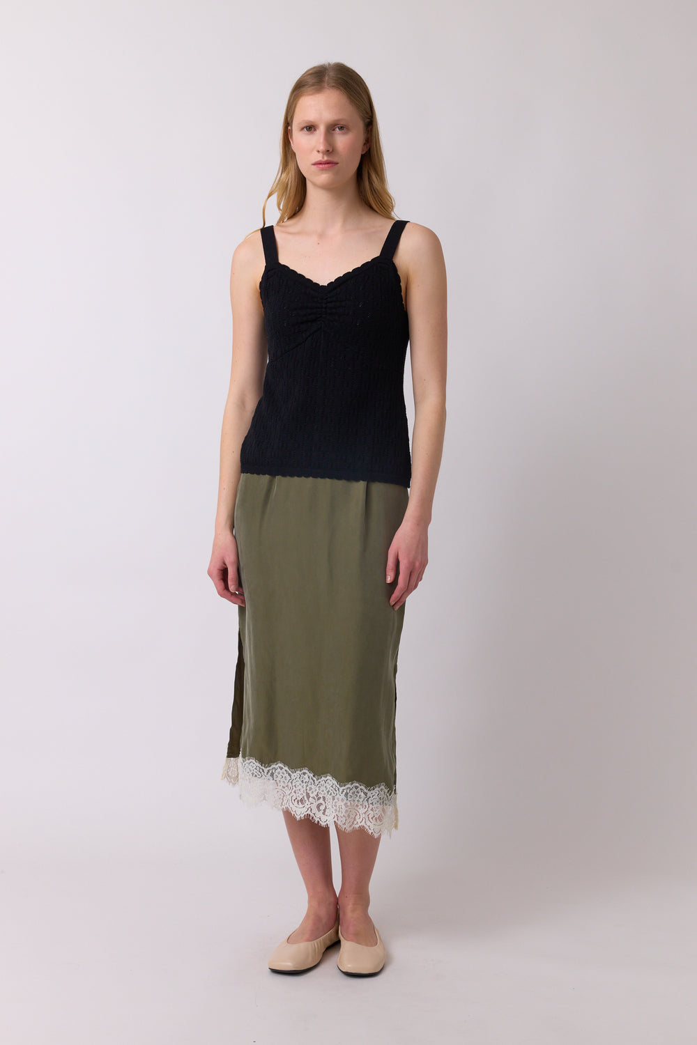 Chantilly skirt
