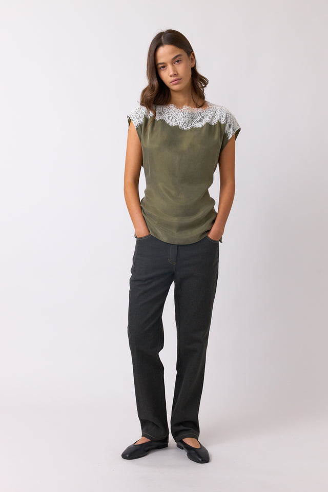 Chantilly top