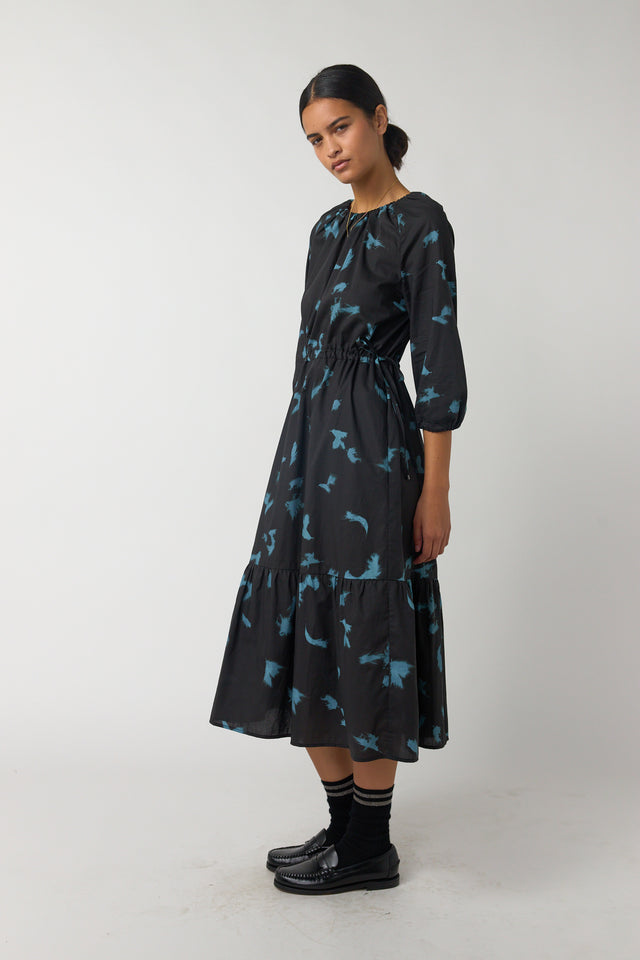 Falling dress