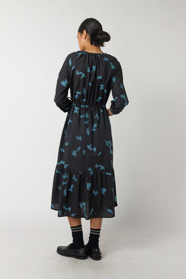 Falling dress