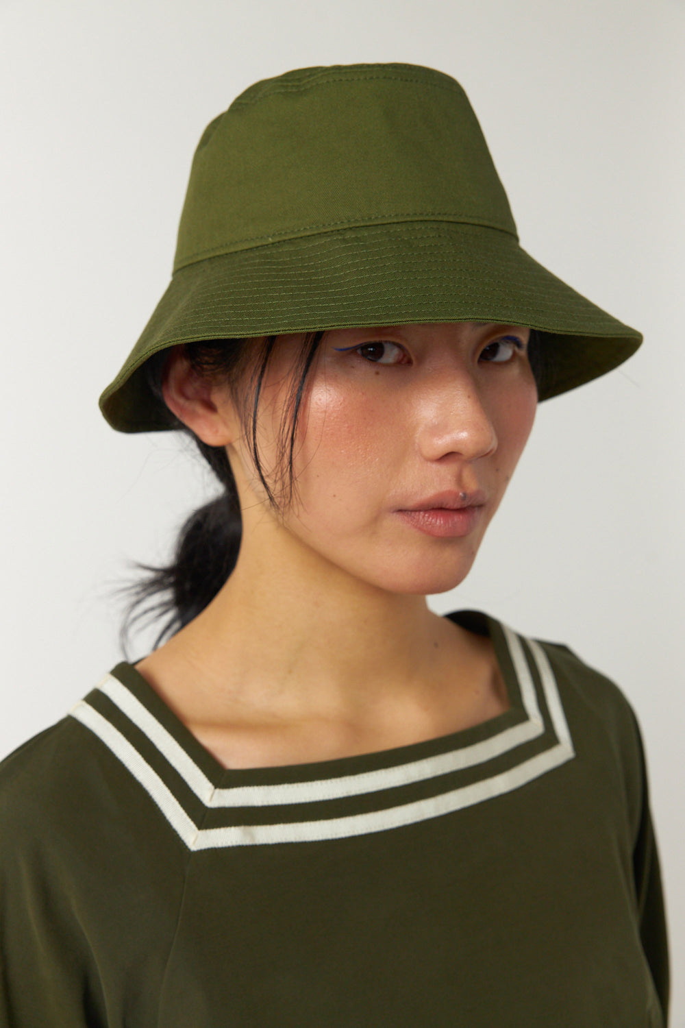 Bucket hat