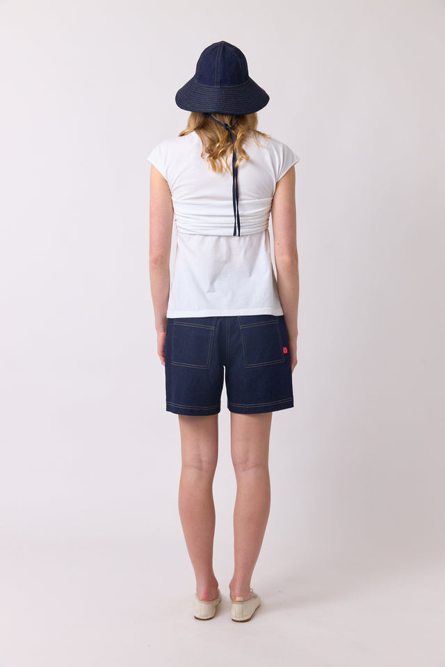 Knotted top