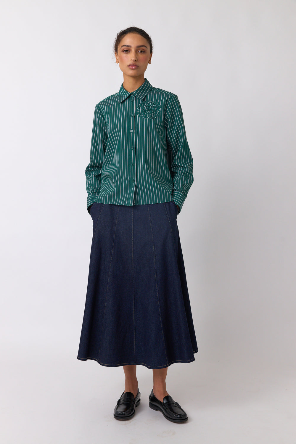 Spiral stripe shirt