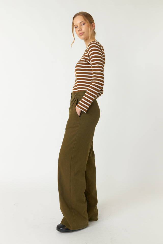 Modern lovers trouser