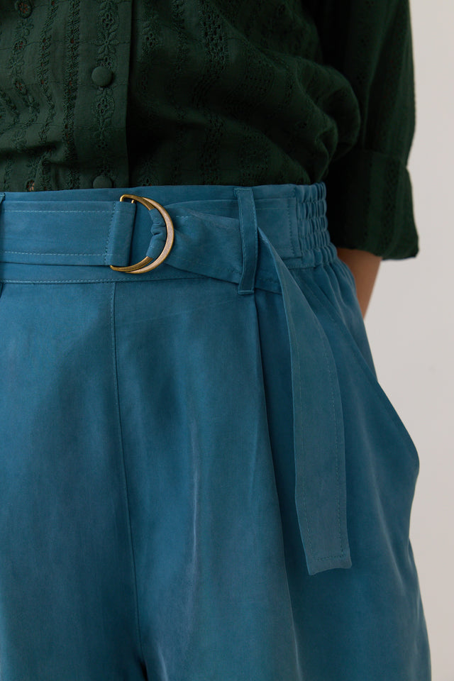 Musing short
