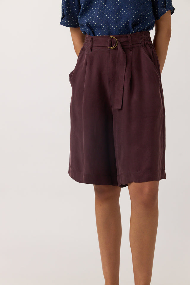 Musing short