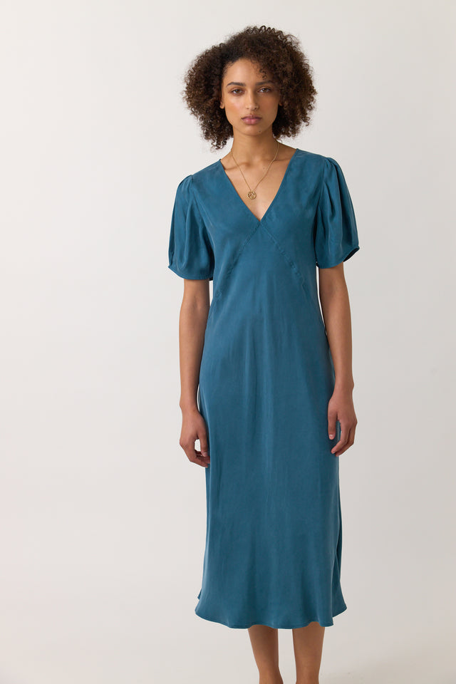 Musing dress