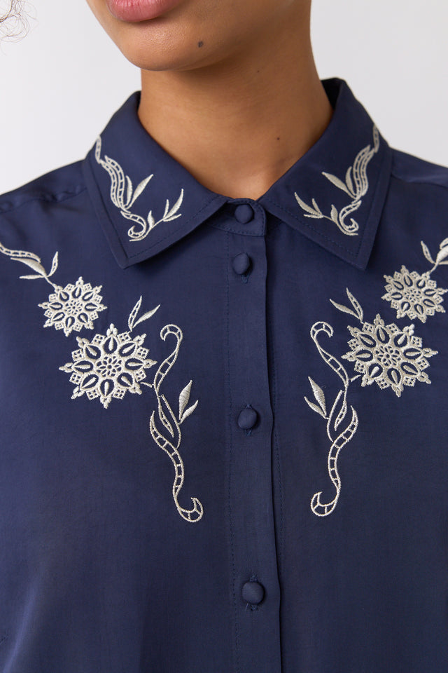 Nova shirt