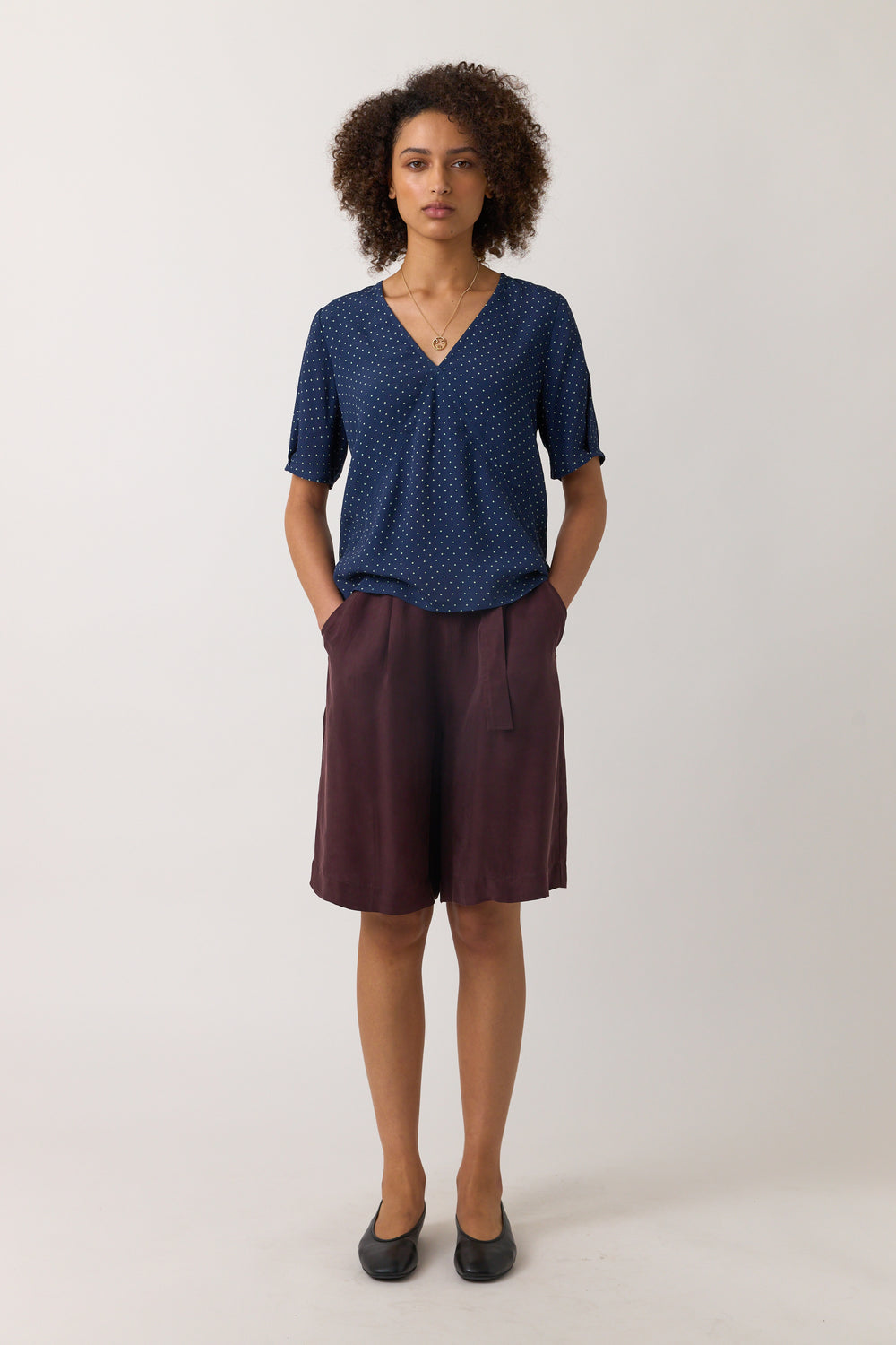 Pins top
