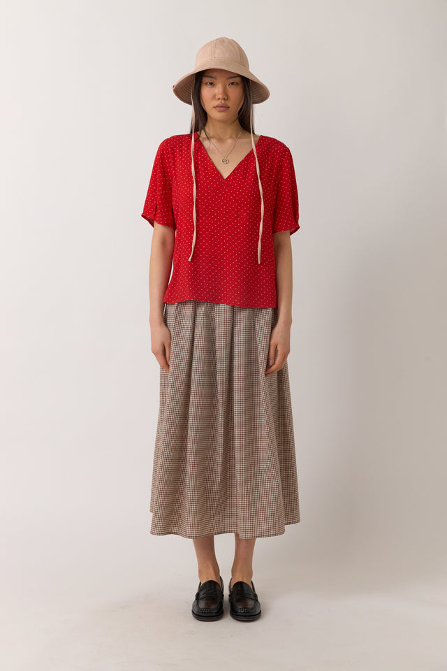 Pins top