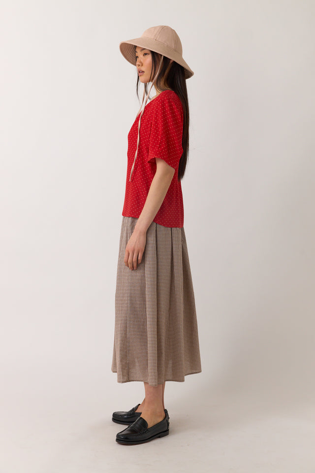 Pins top