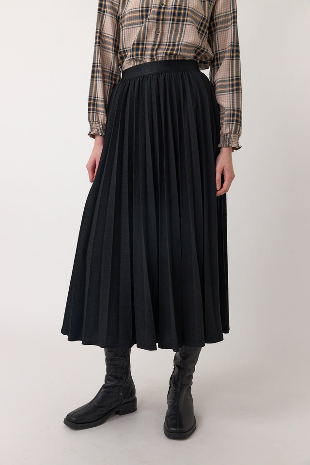 Ripple skirt