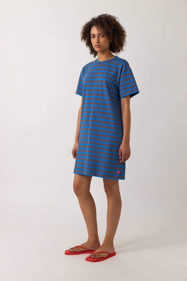Seaside t-shirt dress