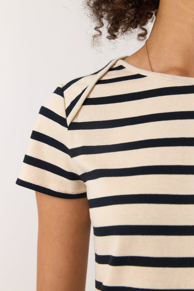 Seaside envelope top