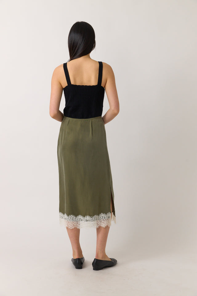 Chantilly skirt