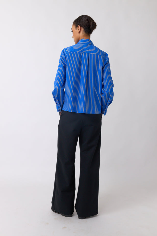 Spiral stripe shirt