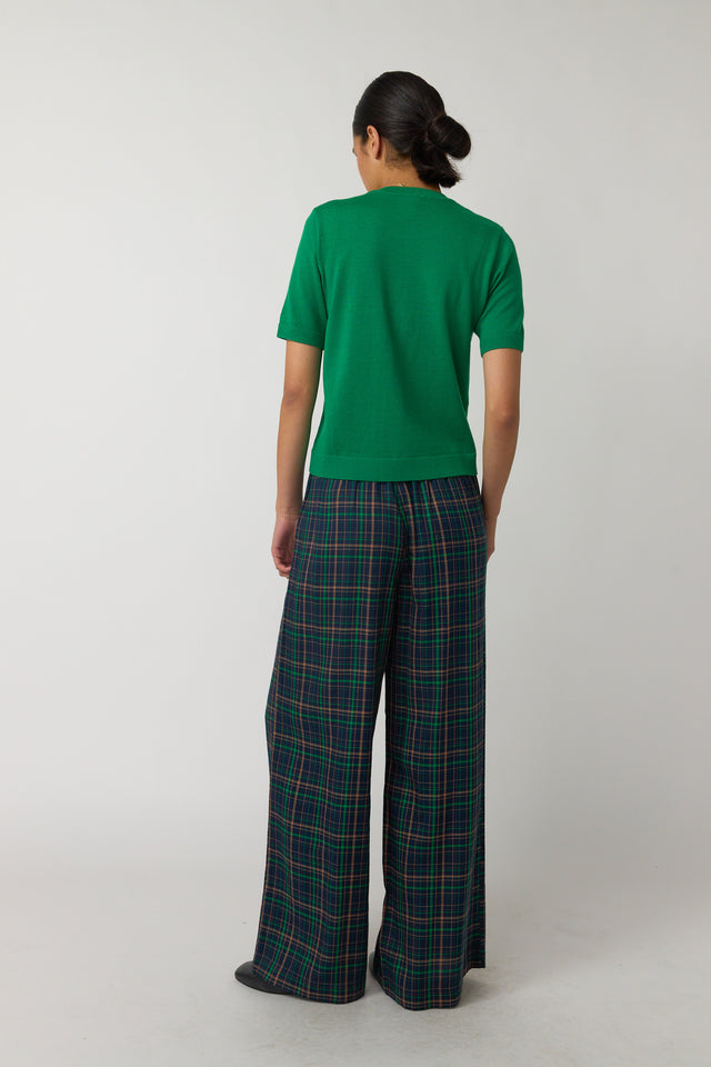 Huddle top