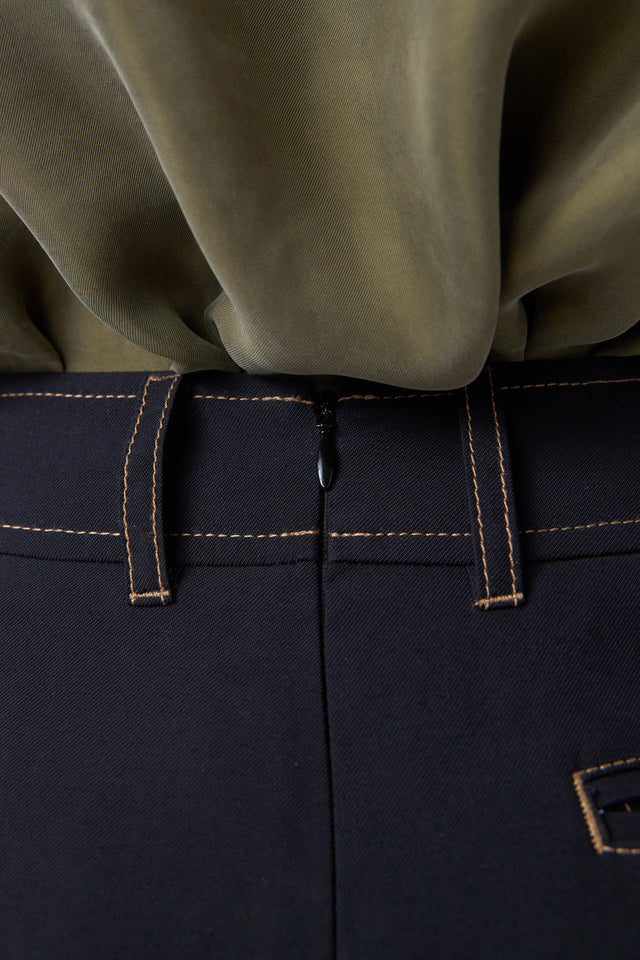 Traveller trouser