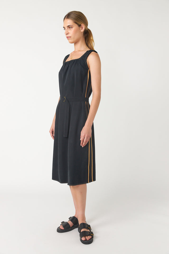 Traveller trapeze dress