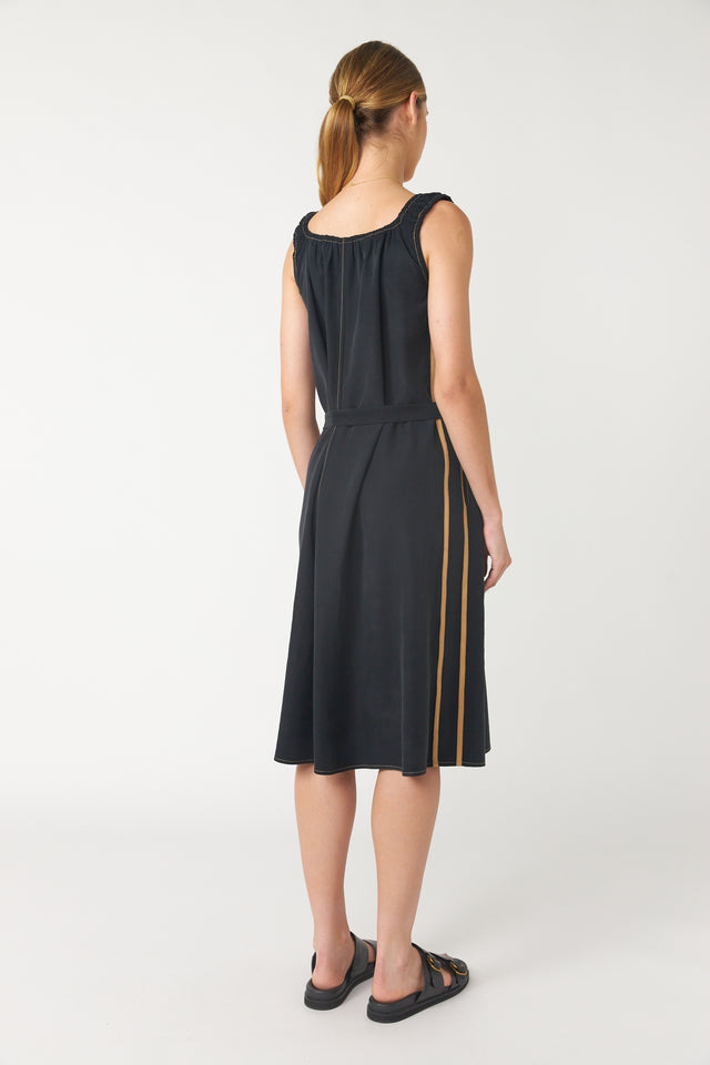 Traveller trapeze dress